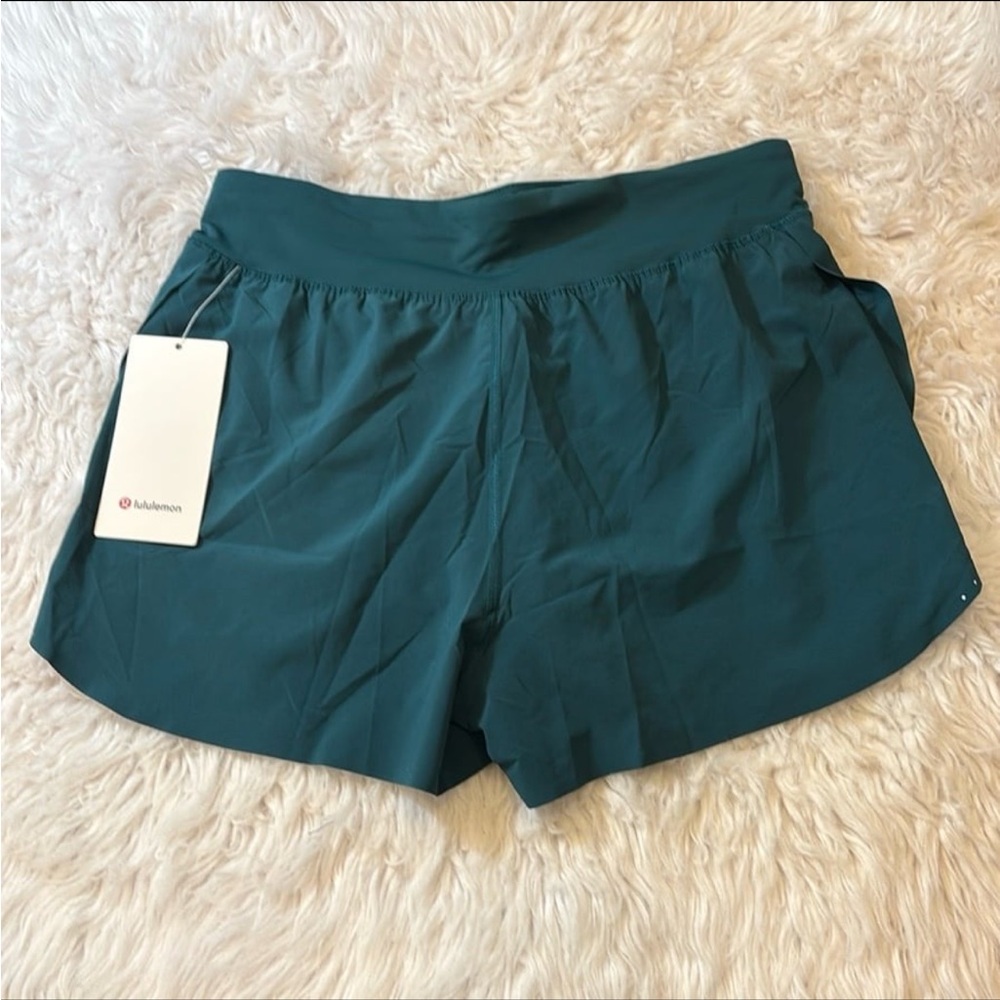Lululemon Find Fast and Free HR Classic Short 3” *Ref, Storm Teal, Size 10
